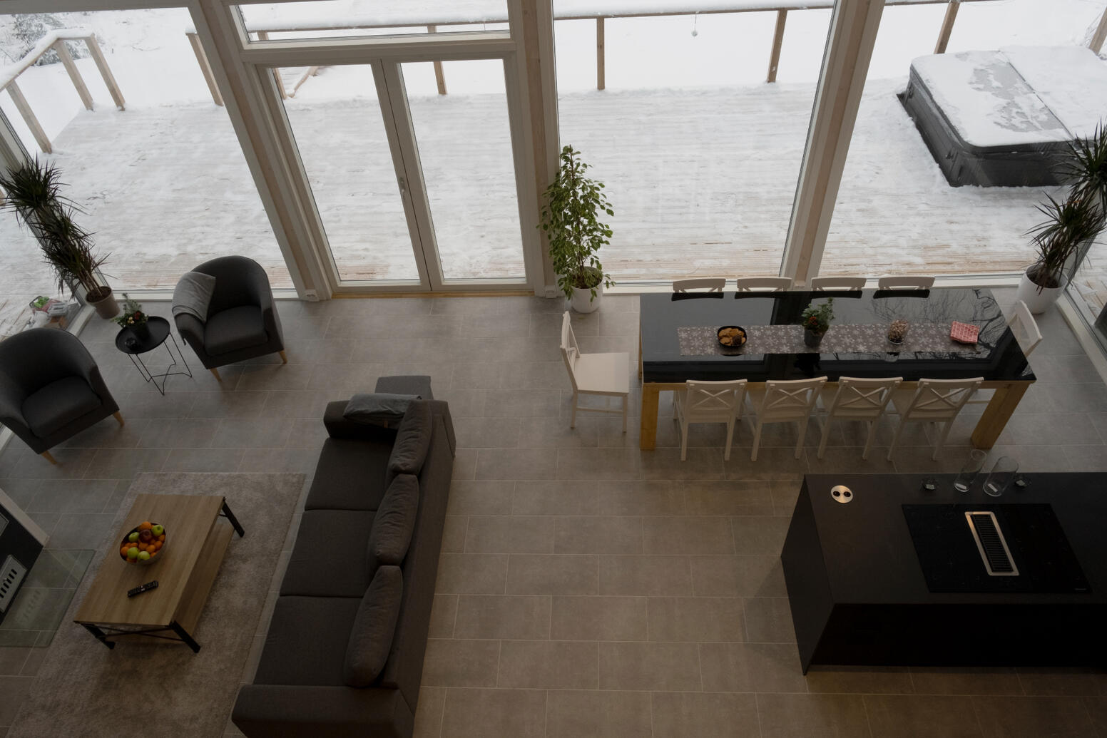 Oleskelutila ylhäältä päin